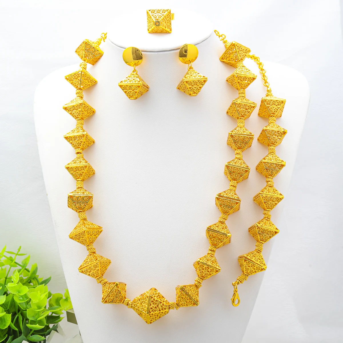 70cm Fashion Dubai High Quality Jewelry Sets for Woman wedding Geometry Luxury Design Long Necklace Earrings Bracelet Ring