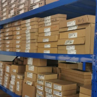 2 Stück MT25QL256ABA1EW9-0SIT WPDFN-8 RW161