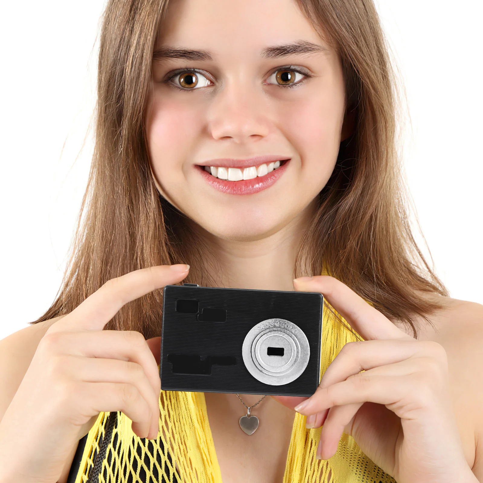 

Funny Water Camera Realistic Prank For Kids Adults Party Wedding Birthday Bridal Shower Bachelorette Games Novelty Joke