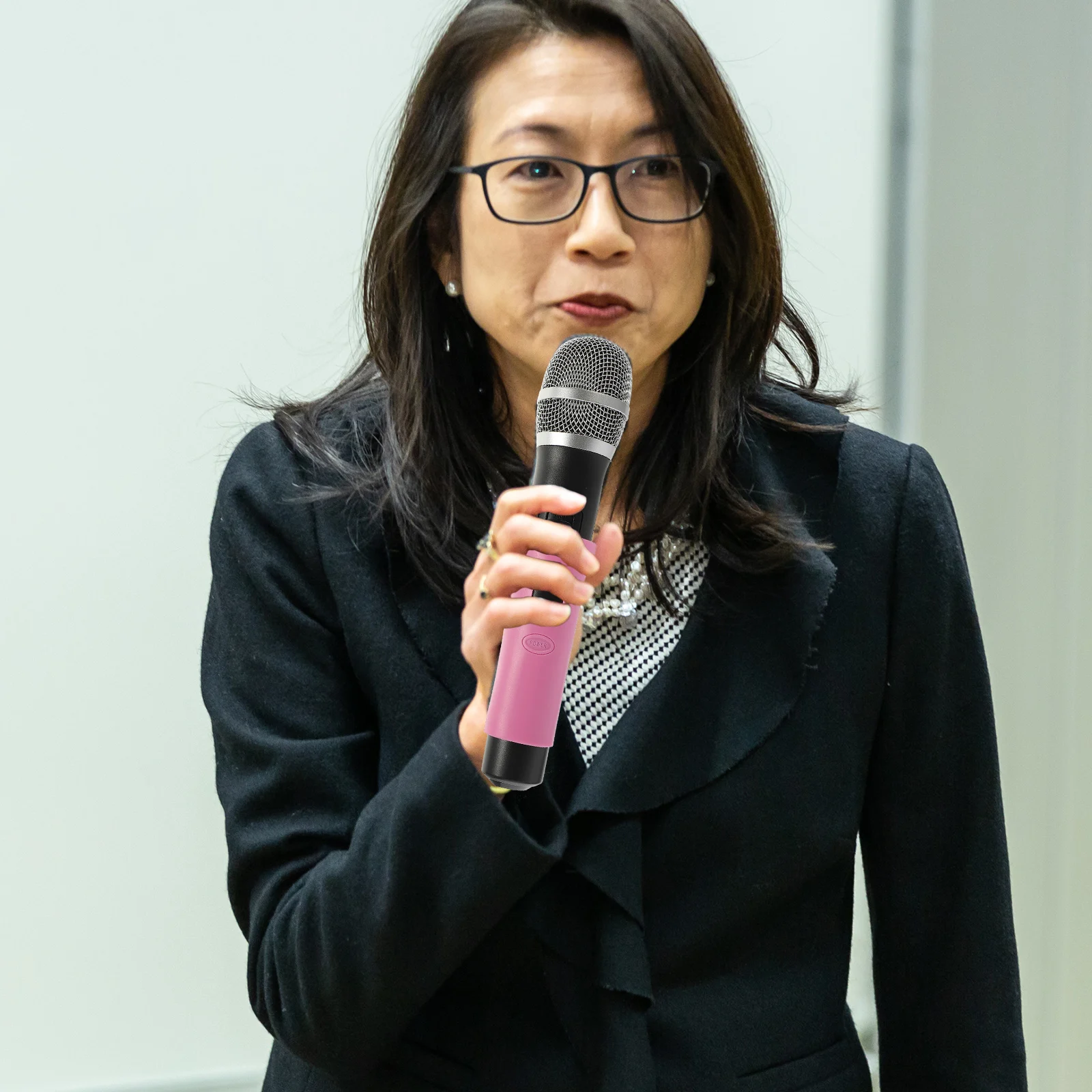 

1Set Full Silicone Microphone Protective Cover Exquisite Compact for Ktv Stages Bars Microphone Protective Cover