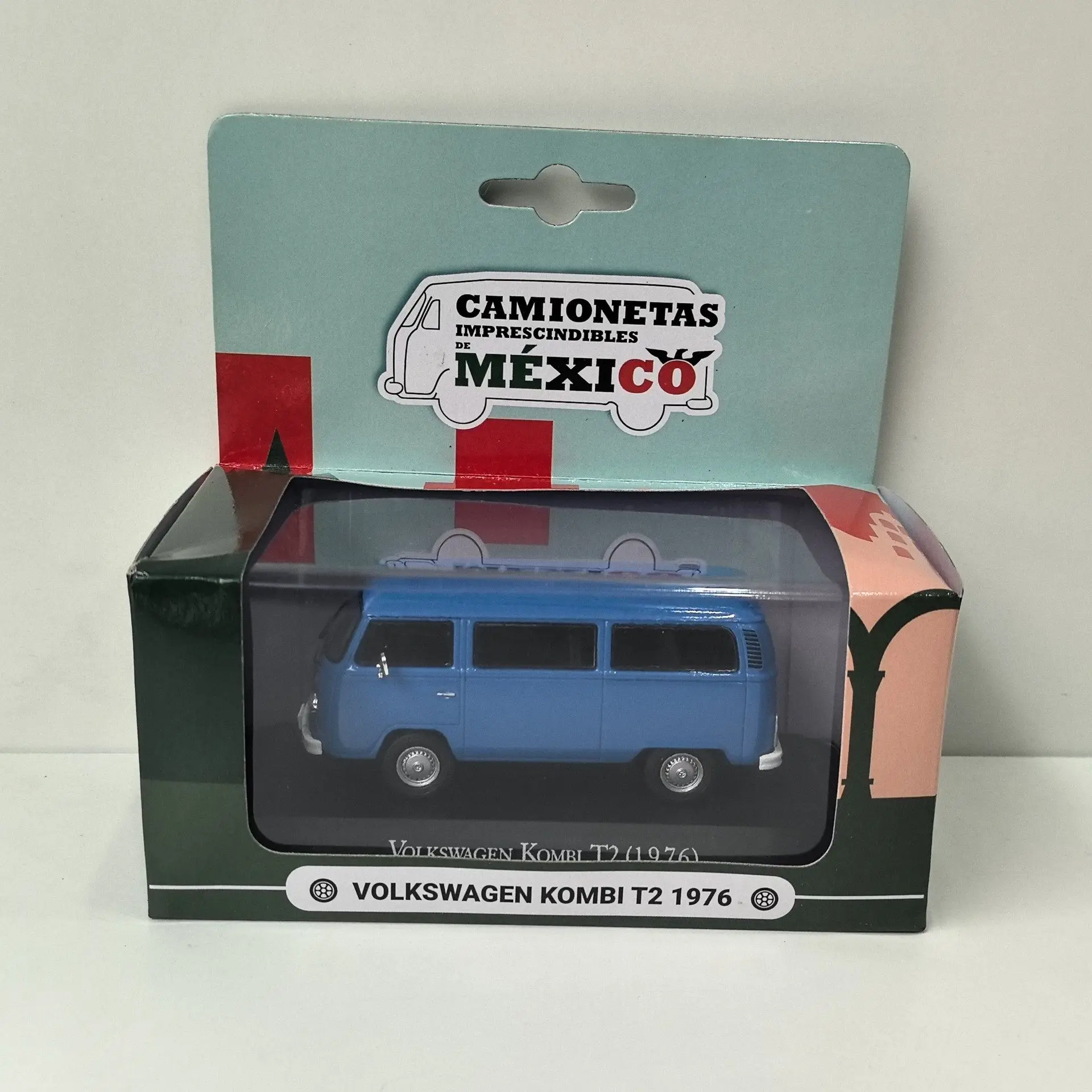 

Diecast IXO 1/43 Scale VW KOMBI T2 1976 3P Alloy Car Model