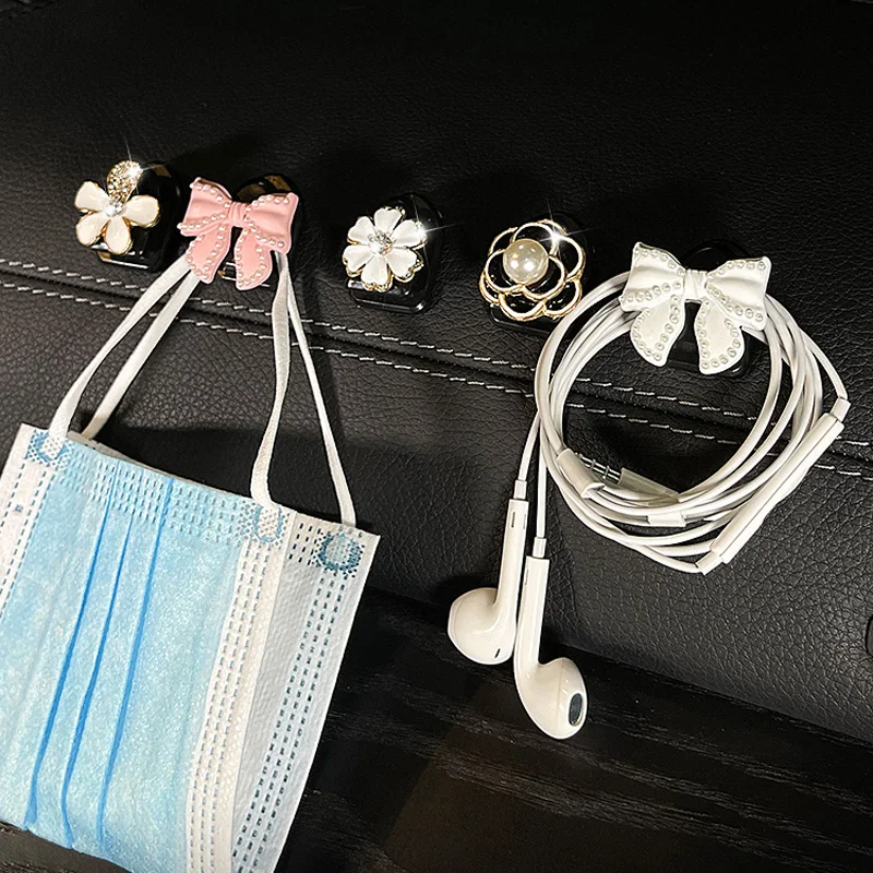 Creative Bowknot Mini Car Hooks Organizer Storage Hanger for USB Cable Headphone Key Storage Car Accessory Car Adhesive Hooks