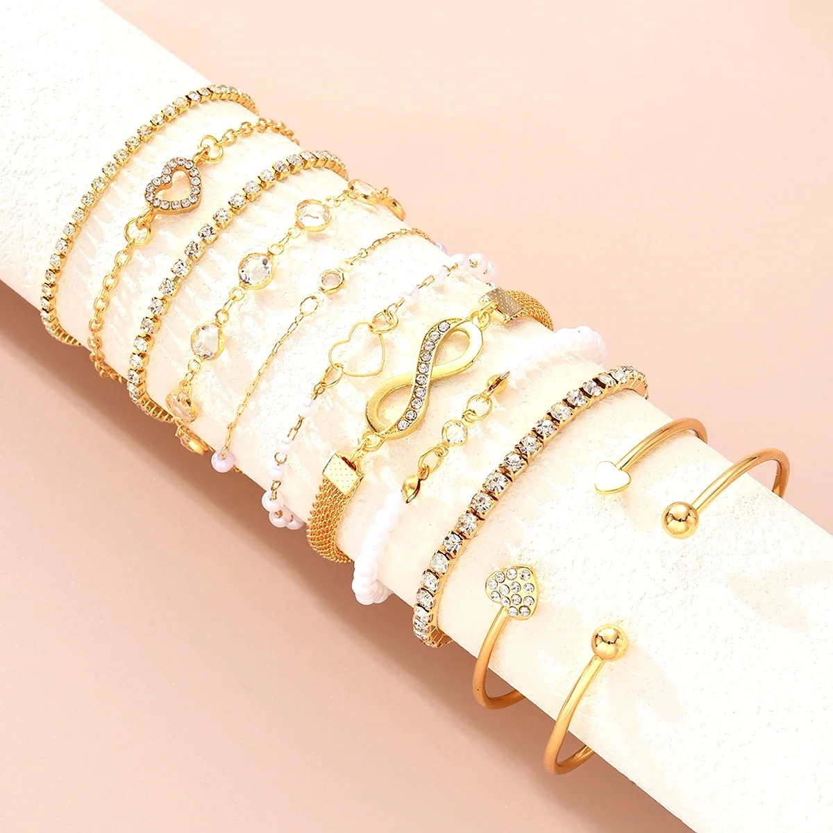 11 Pcs Boho Pearl Crystal Heart Infinity Sign Bracelets for Women Vintage Elegant Gold Color Bracelets Sets New Vacation Jewelry