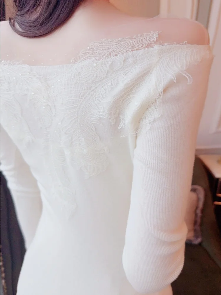 

Элегантный белый шерстяной вязаный топ: дизайнерская находка, высококачественная французская мода, стандартный крой, средней мягкости, с длинными рукавами, для женщин.