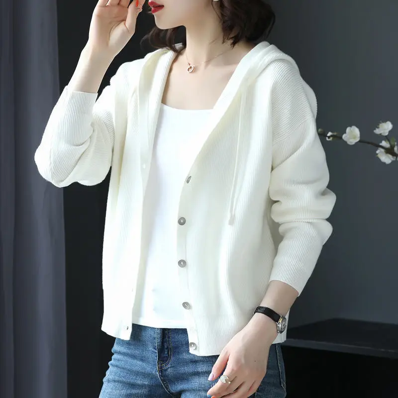 Casual Fashion Hooded All-match Knitted Cardigan Sweaters Women\'s Clothing 2022 Autumn New Solid Color Button Loose Korean Tops