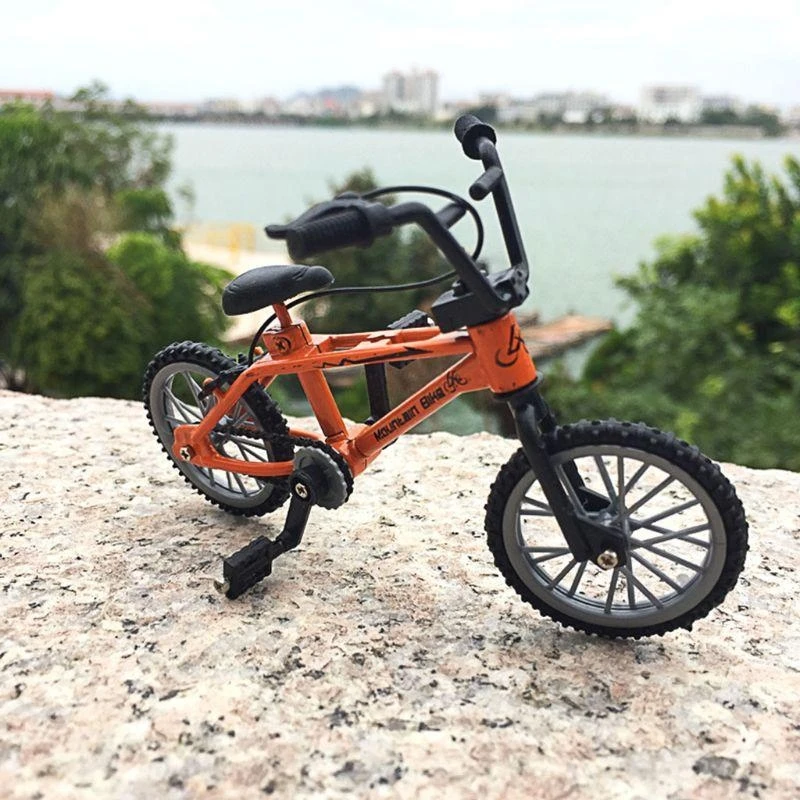 Y4QA Mini Finger Alloy Miniature MTB Bike Model DIY for Creative Simulation Mountain Cycling Kids Educational