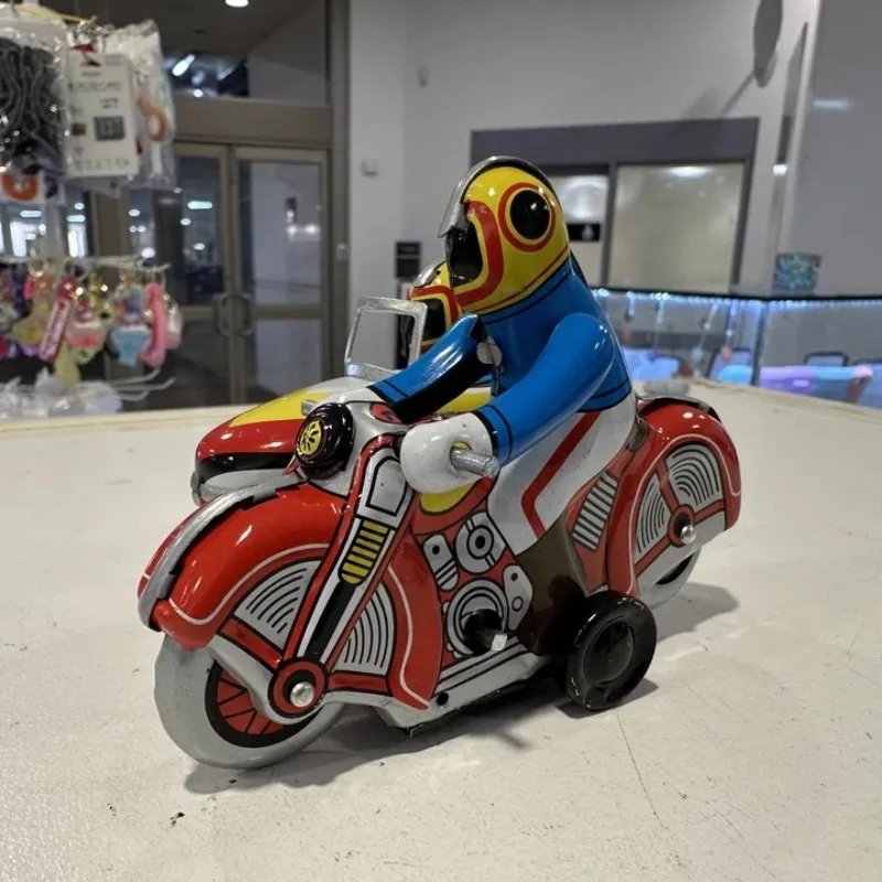 

Classic Walking Three Rounds of Motorcycle Toy Collection Retro Clockwork Wind Up Metal Tin Mechanical Toys Kids Gift