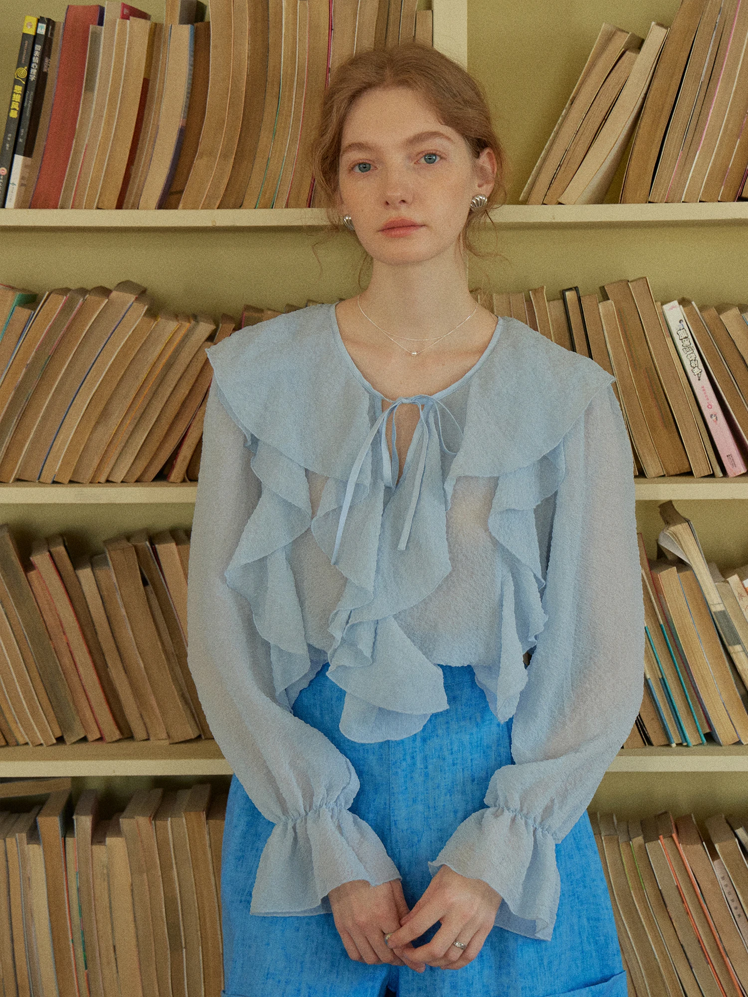 

Clean Sense French Style Salt And Pepper Blue V-neck Bow Tie Slightly Elastic Pleated Shirt Women's Summer Thin Long Sl...