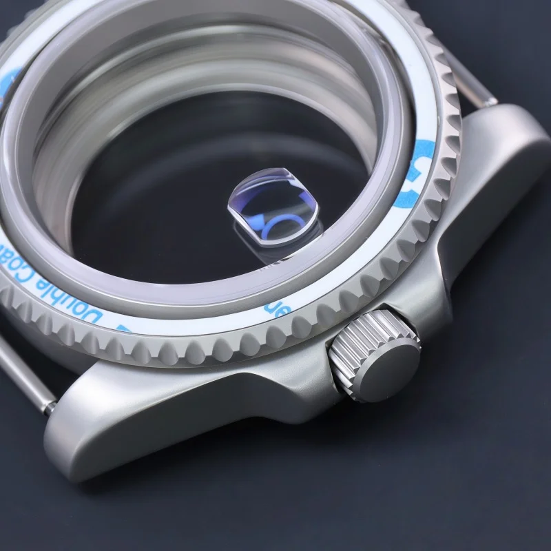 

40mm Submariner With Brushed Silver Case And Sapphire Crystal Compatible With NH35 NH36 Movement For Man Stainless Steel Case