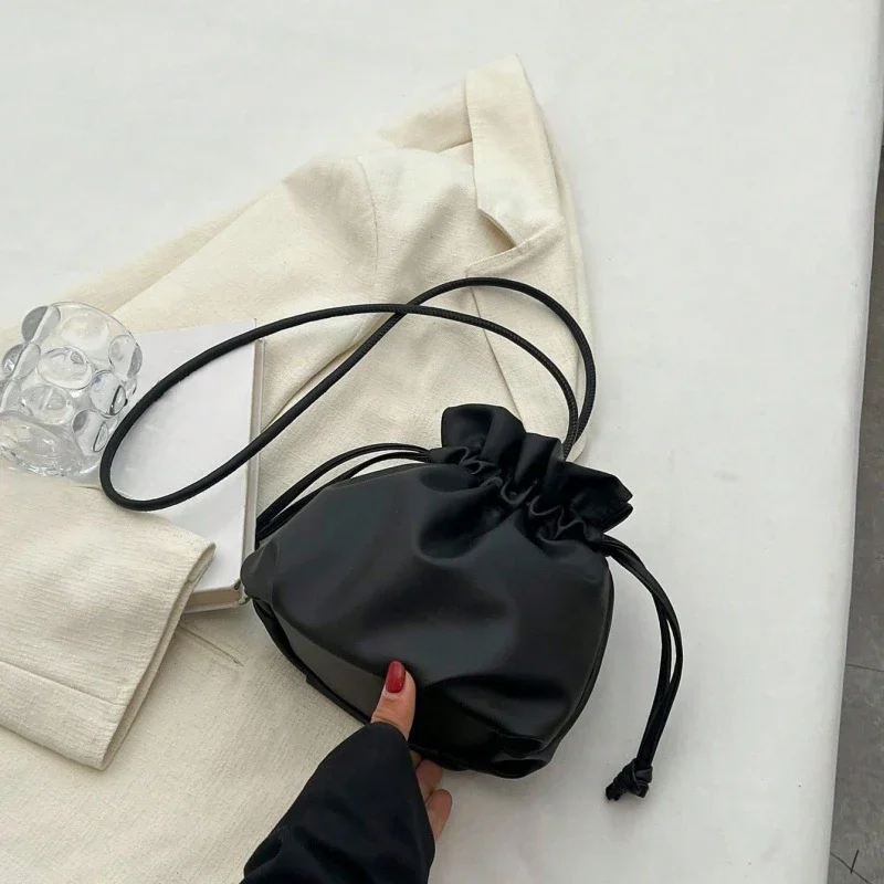 

Elegant Women High End Designer Leather Shoulder Bag Luxury Classic Tote Handbag Daily Crossbody