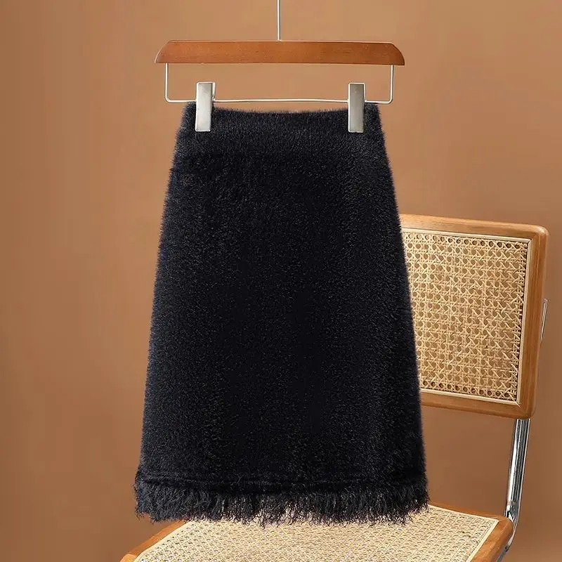 2024 Spring and Autumn mink fur midi skirt for women, short stature, high waist, A-line hip wrapped fringe high-end semi skirt