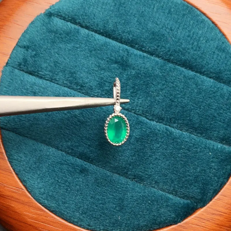 

Классический дизайн, кулон из натурального зеленого халцедона, 5 мм * 7 мм, серебряный кулон 925 пробы, покрытие из 18-каратного золота