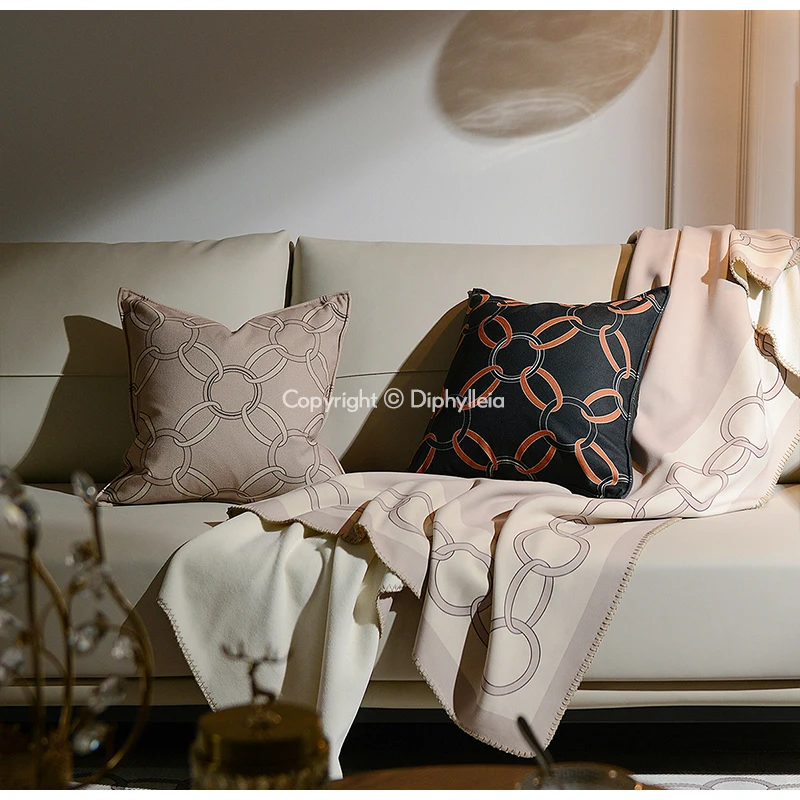 Diphylleia Modern Geometry H Style Pillow Cover Beige Luxury Winter Warm Soft Lambswool Sofa Cushion Case 45x45cm New Year Gift