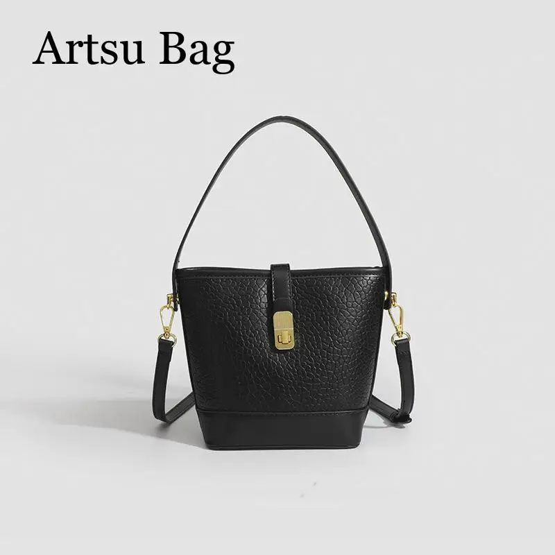 2024 New Trendy Niche Design Simple Splicing Bucket Bag Women Versatile Large Capacity Commuting Handheld Shoulder Crossbody Bag