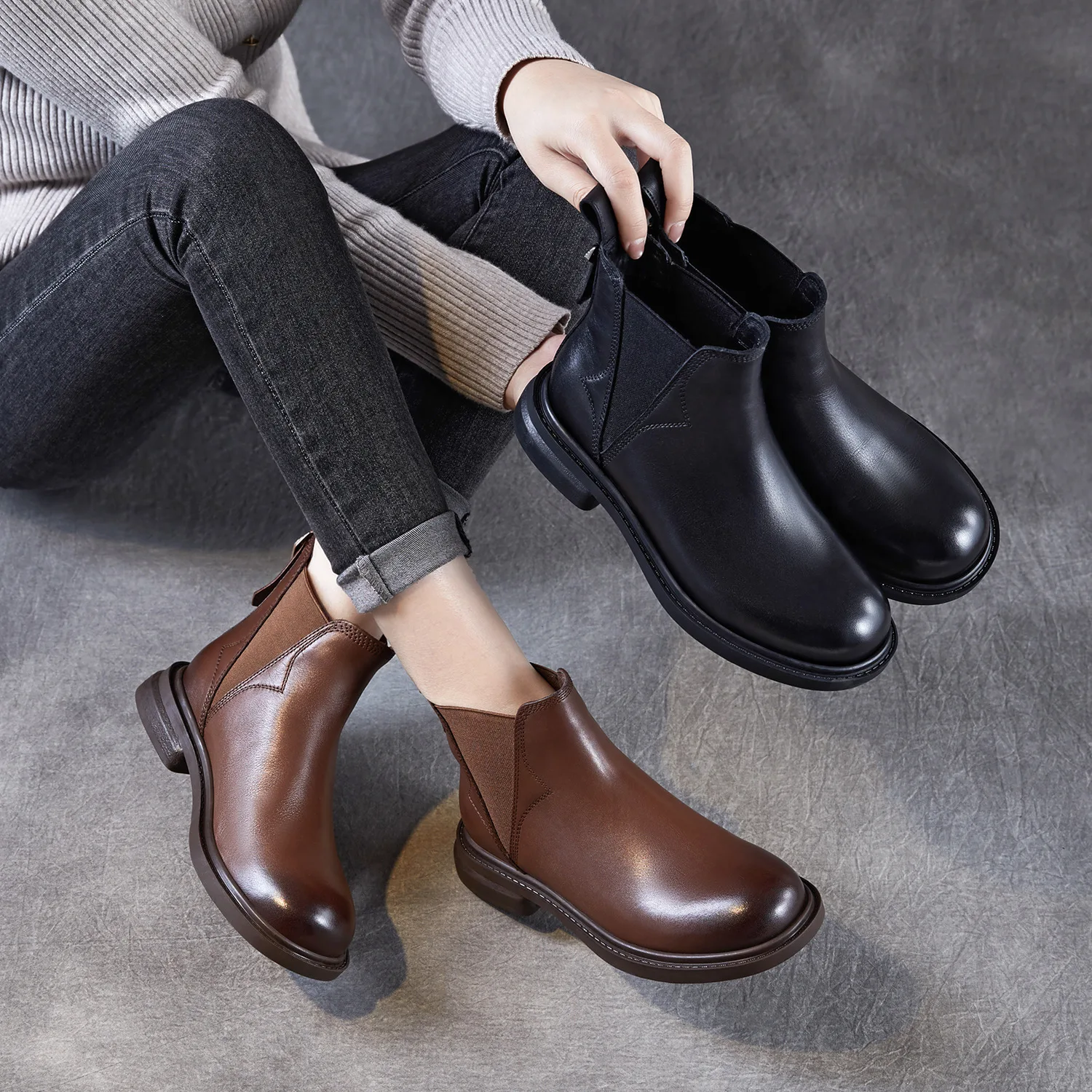 

Modern Comfort Leather Retro-style Vintage British Chelsea Boots Women's 2025 Autumn New Ladies Slim Ankle Boots Shoes Z08