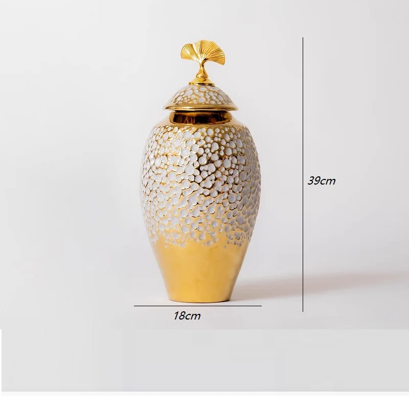 Ceramic decorative vessels, hammer patterned decorative jars, ornaments for home decor, light luxury living rooms, vintage craft