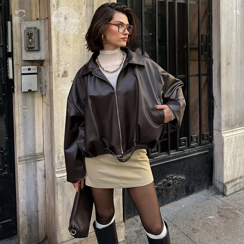 الخريف الشتاء الرجعية سترة بولي Leather الجلود Bomber سترة المرأة طويلة الأكمام عادية البنطال القصير جاكيت زيبرا أبلى 2025 جديد