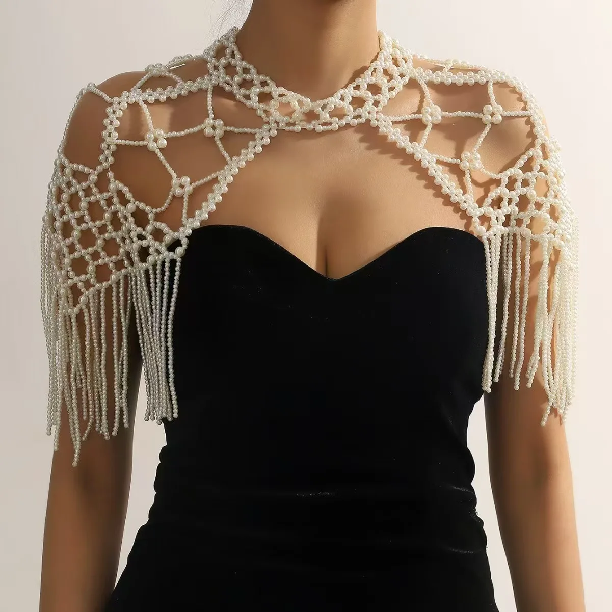 Vintage Geometric Open Mesh Shoulder Cape Choker Cascading Hanging Tassel Body Jewelry Festive Party Runway Dressing Accessories