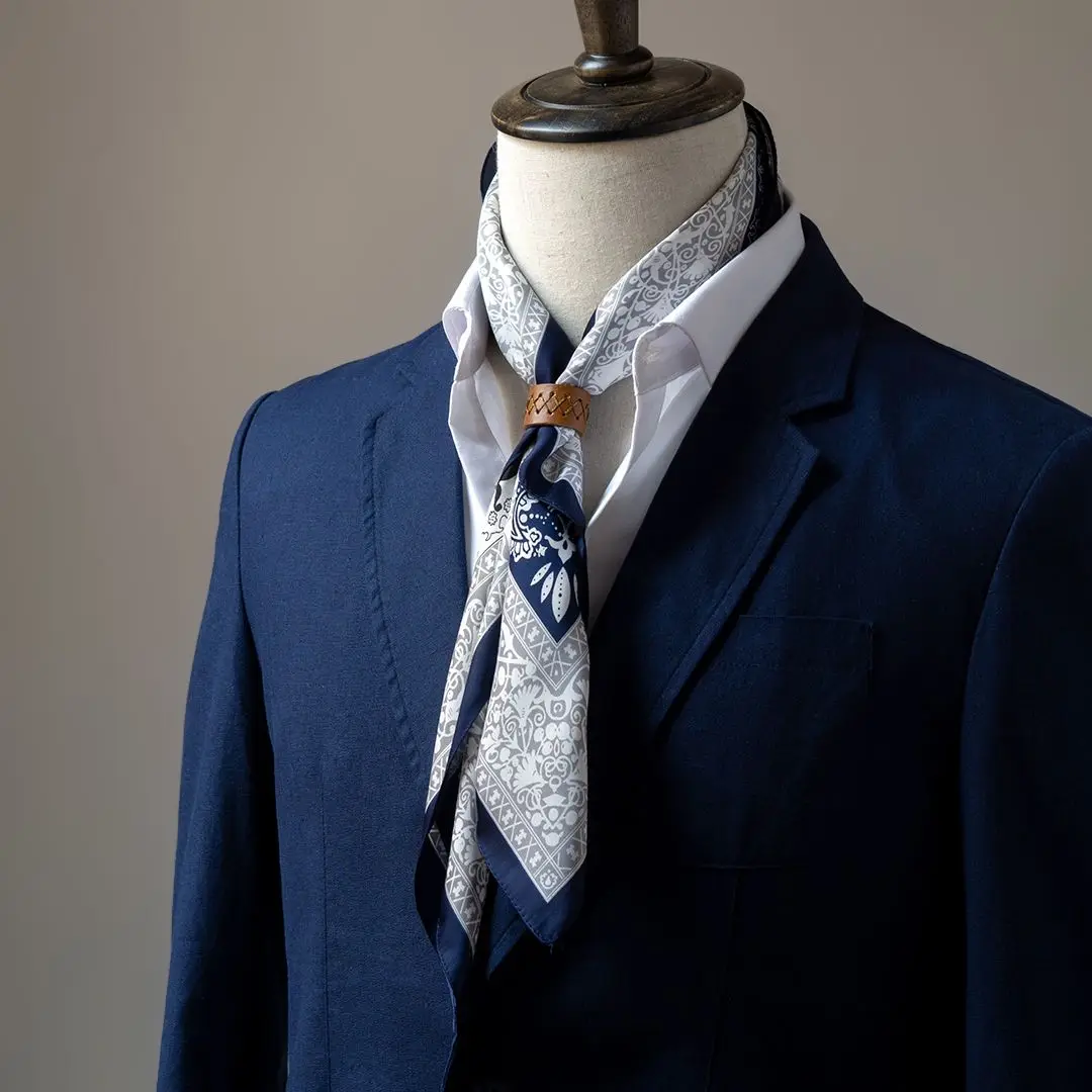 

Paisley Print Men's Silk Scarf – British Style Neckerchief, Bandana, Cravat, Vintage Thin Scarf (Includes Scarf Ring)