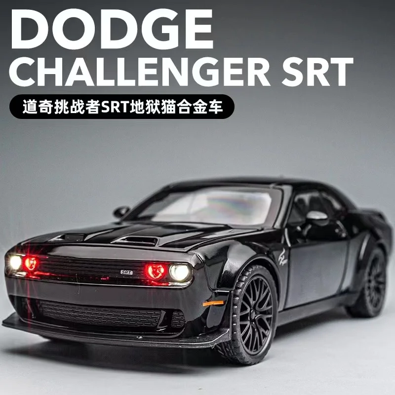 1:32 Dodge Challenger Hellcat Redeye Alloy Die Cast Muscle Car Model Sound and Light Children's Toy Collectibles Birthday Gift