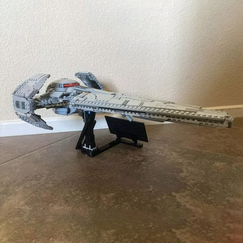 

842-piece MOC Famous Movie UCS Spaceship Model DIY Assembly Building Block Toy - Children's Birthday Gift