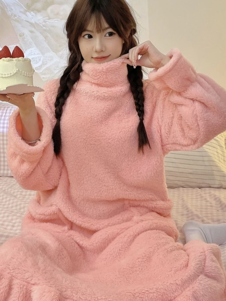 

2025 Autumn Winter Women's Fluffy High-Neck Pajamas - Sweet Pink Fleece Loungewear, Cute Cozy Homewear Nightgown