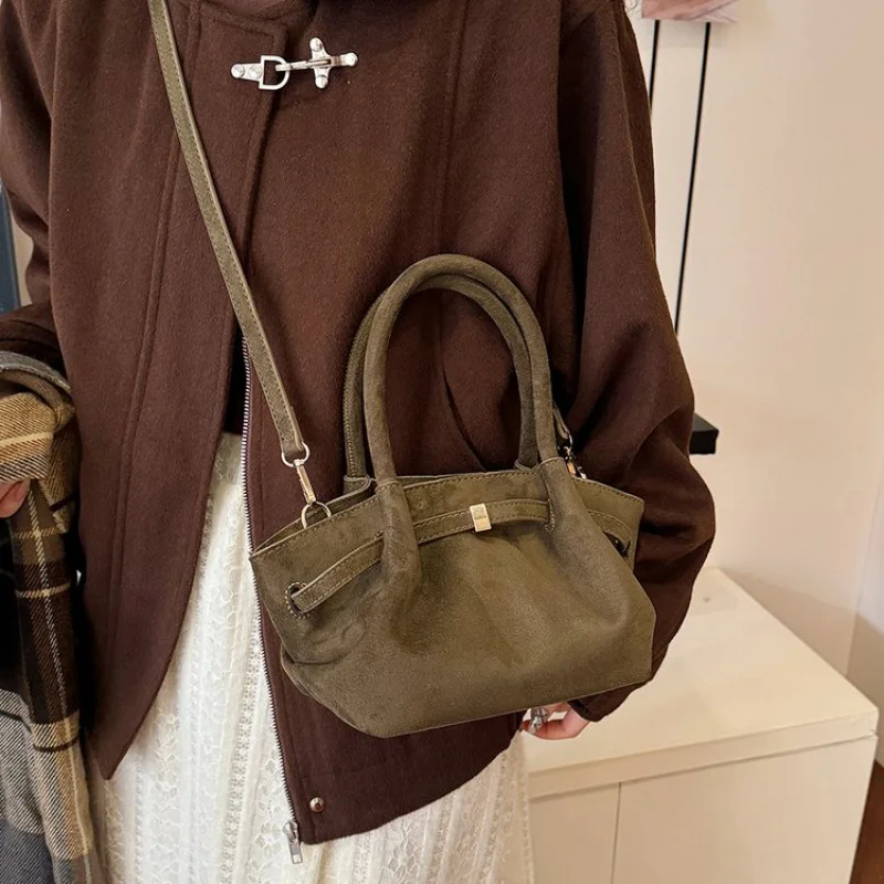 

Luxury Women's Tote Bag Made Of Leather Boasting Popular Classic Elegant And High-End Vintage Style​