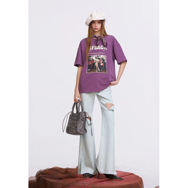 ELFSACK Women's Light Blue Flare Jeans with Distressed Ripped Detail, Y2K Streetwear Denim Pants with Side Slit