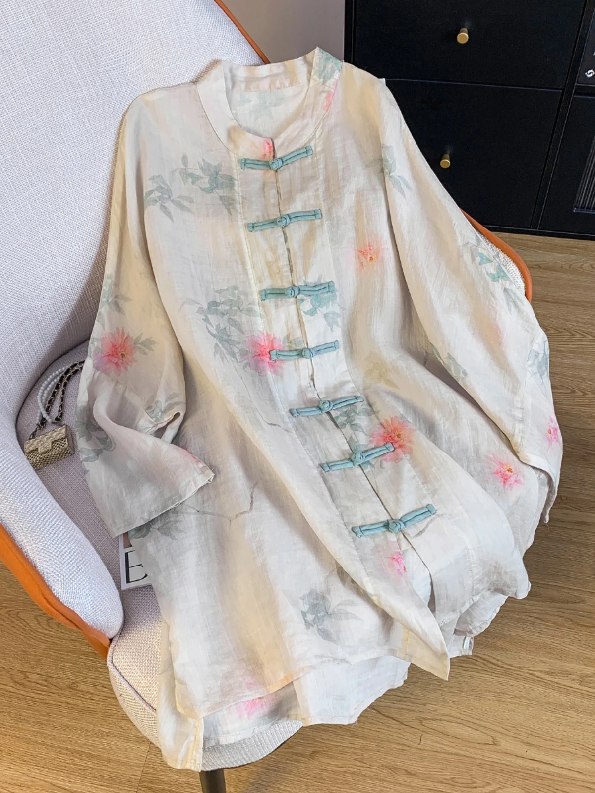 

Длинный све воротник-стойка с принтом ручной работы, большой размер, женский модный весенне-летний повседневный хлопковый солнцезащитный верх...