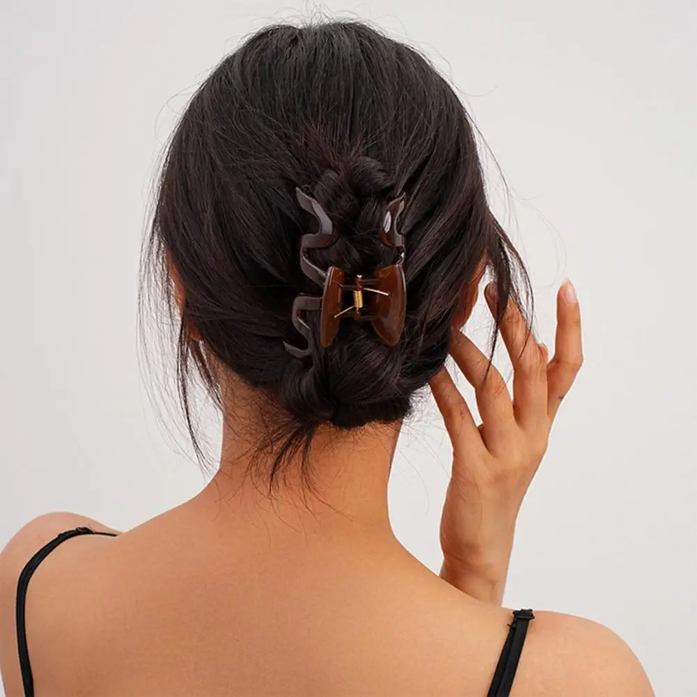 Women Hair Gripper Waved M-shaped Smooth Strong Claw Anti-slip Elasti Spring Anti-break Solid Color Hair Styling Tool Lady Hair