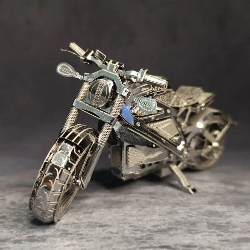 3D Vengeance Motorcycle Model Metal Assembly DIY Puzzle Toys Collectibles Kids Adult Gift Souvenir Home Desktop Decoration 1:16