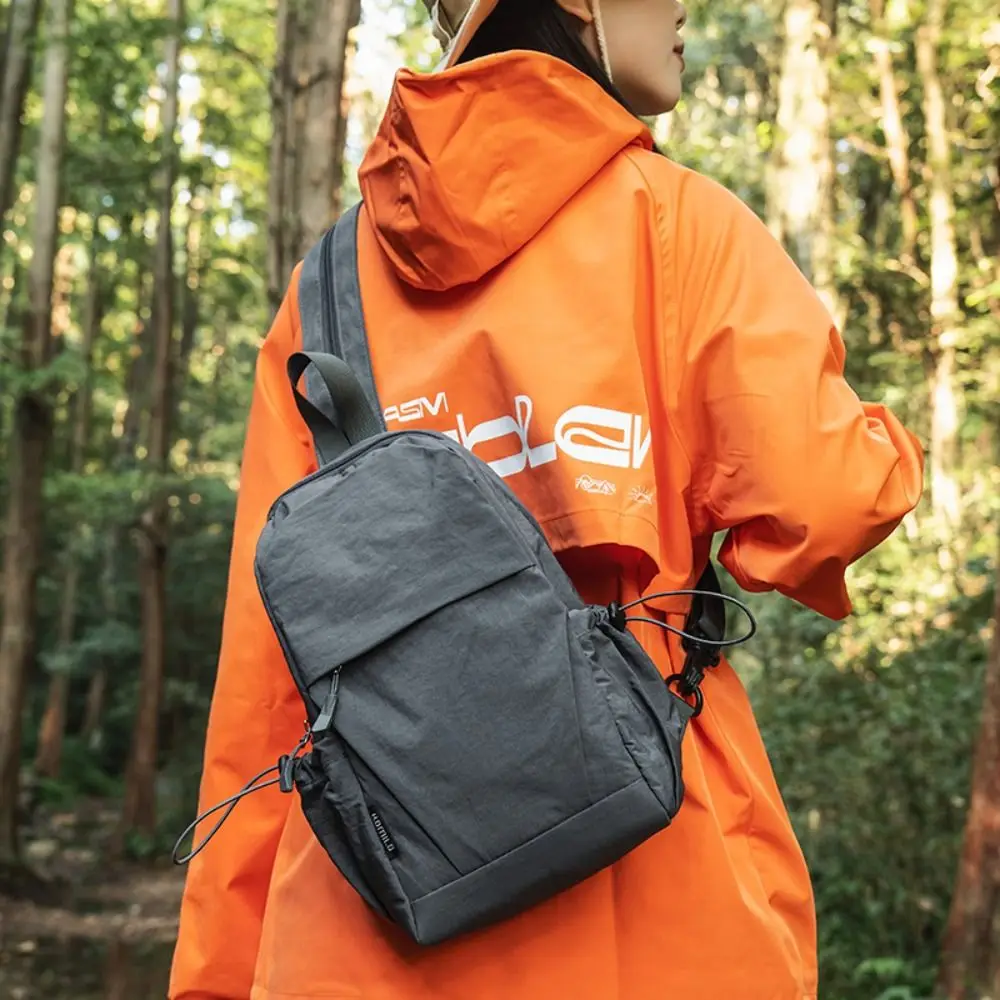 

Soft 2-in-1 Chest Backpack Lightweight Solid Color Unisex Outdoor Backpack Multi-Compartment Waterproof Nylon Cloth