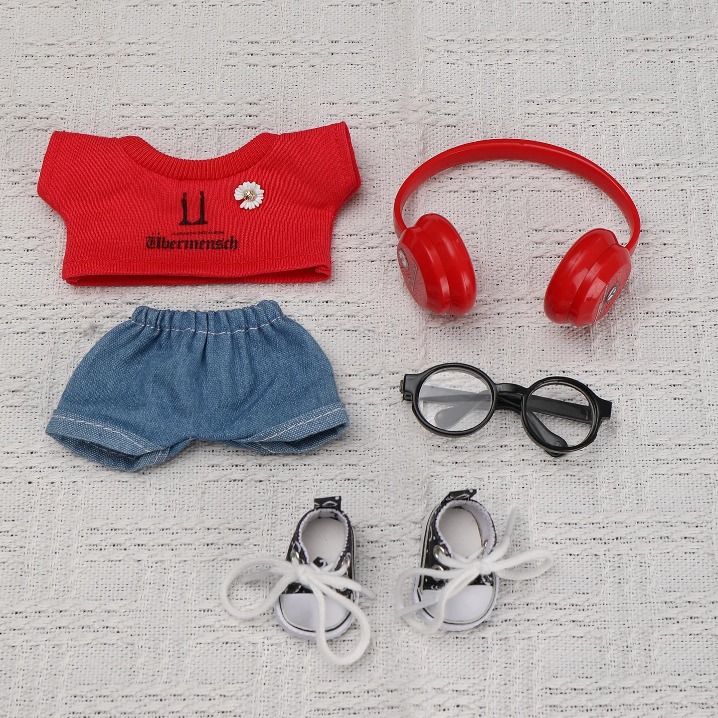 

Только одежда, подходящая для виниловых кукол 15/17 см, идол Gd, красная футболка в одном стиле, комплект одежды для куклы, украшение, идеальные подарки на день рождения