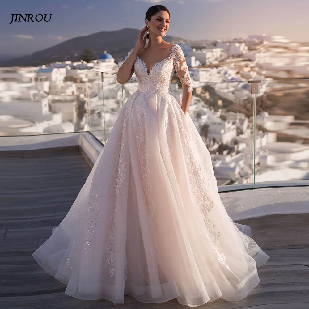 

Свадебные платья на заказ: V-образный вырез, блестящий фатин, А-силуэт, открытая спина, длинные рукава, кружевные аппликации