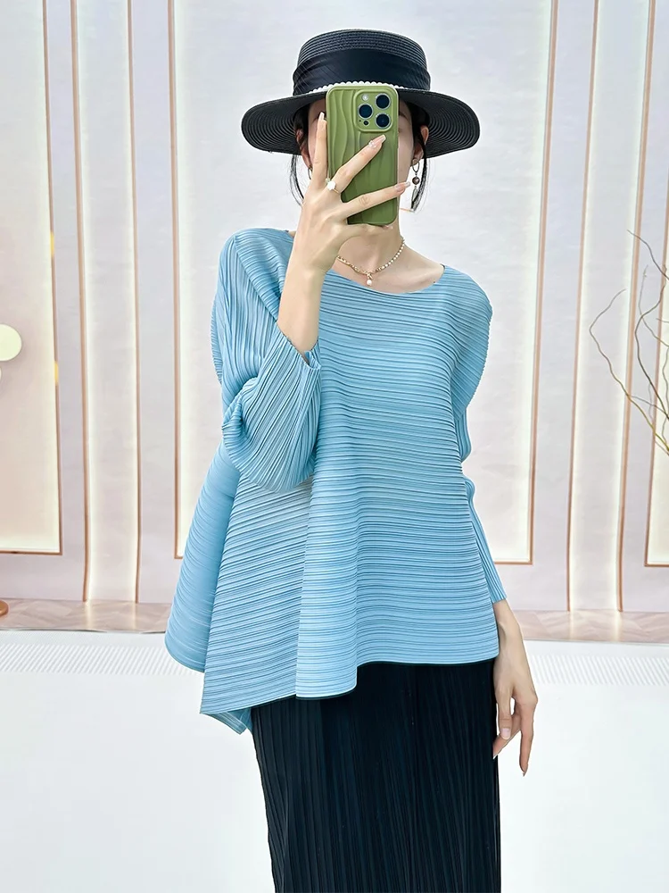 

Three-Color Artistic Creation Women's Loose Long Sleeve round Neck T-Shirt Pure Color Asymmetrical Design Sun Protection Fash...