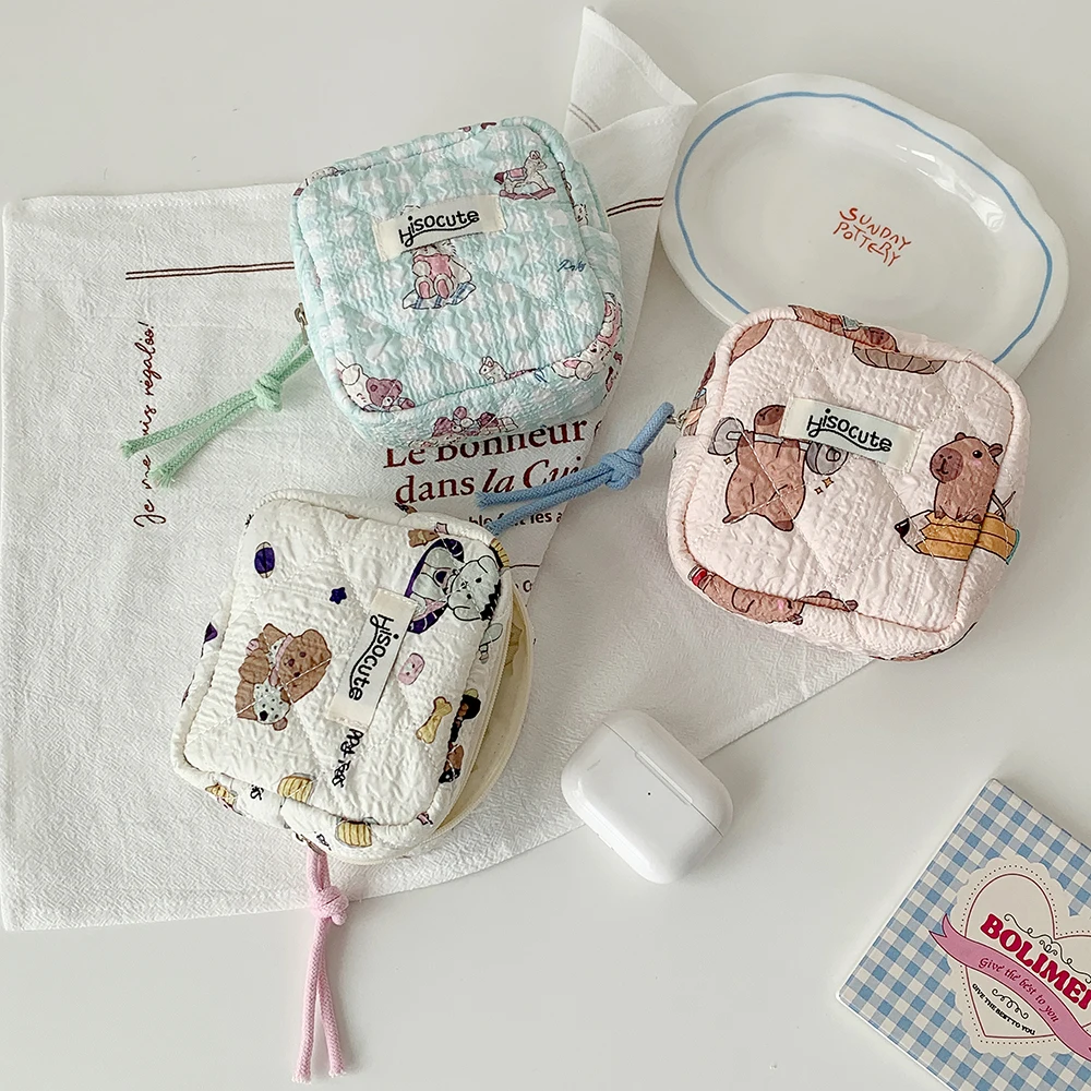 Hot Selling Fashion Flower Quilted Mini Square Storage Bag Makeup Bag Cute Girl Headphone Bag Zero Wallet Women Accessories Bag