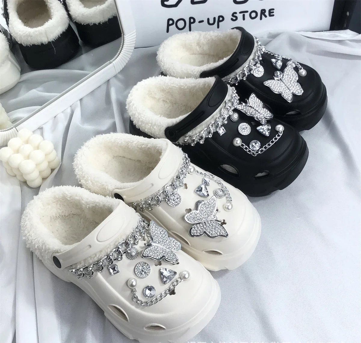 

Waterproof cotton Slippers Women Men Fur Lined Clogs Winter Garden Shoes Warm Hole shoes Indoor Outdoor Non Slip cotton shoes