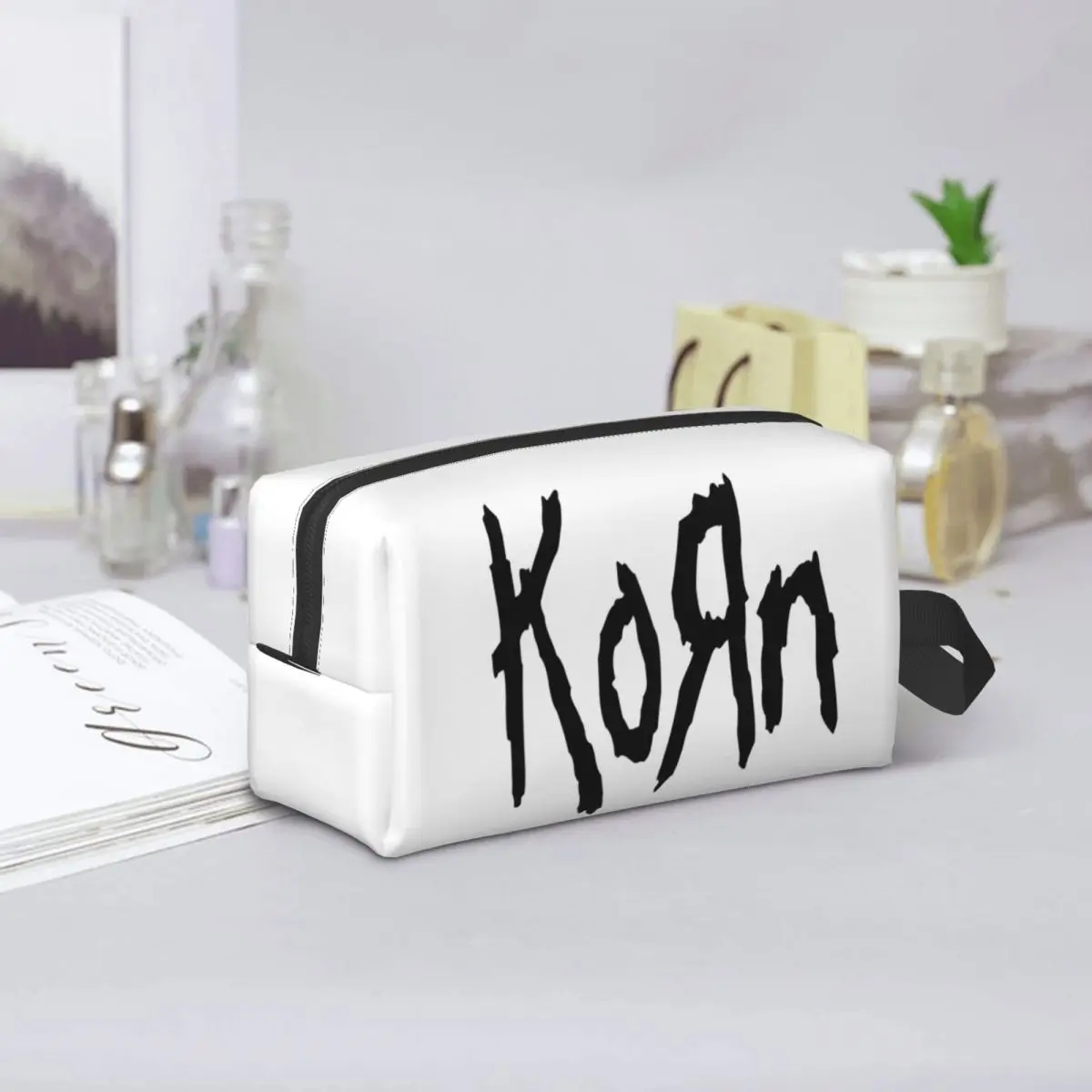 Korn Band Rock Metal Music Makeup Bag Cosmetic Organizer Storage Dopp Kit Toiletry Cosmetic Bag for Women Beauty Travel