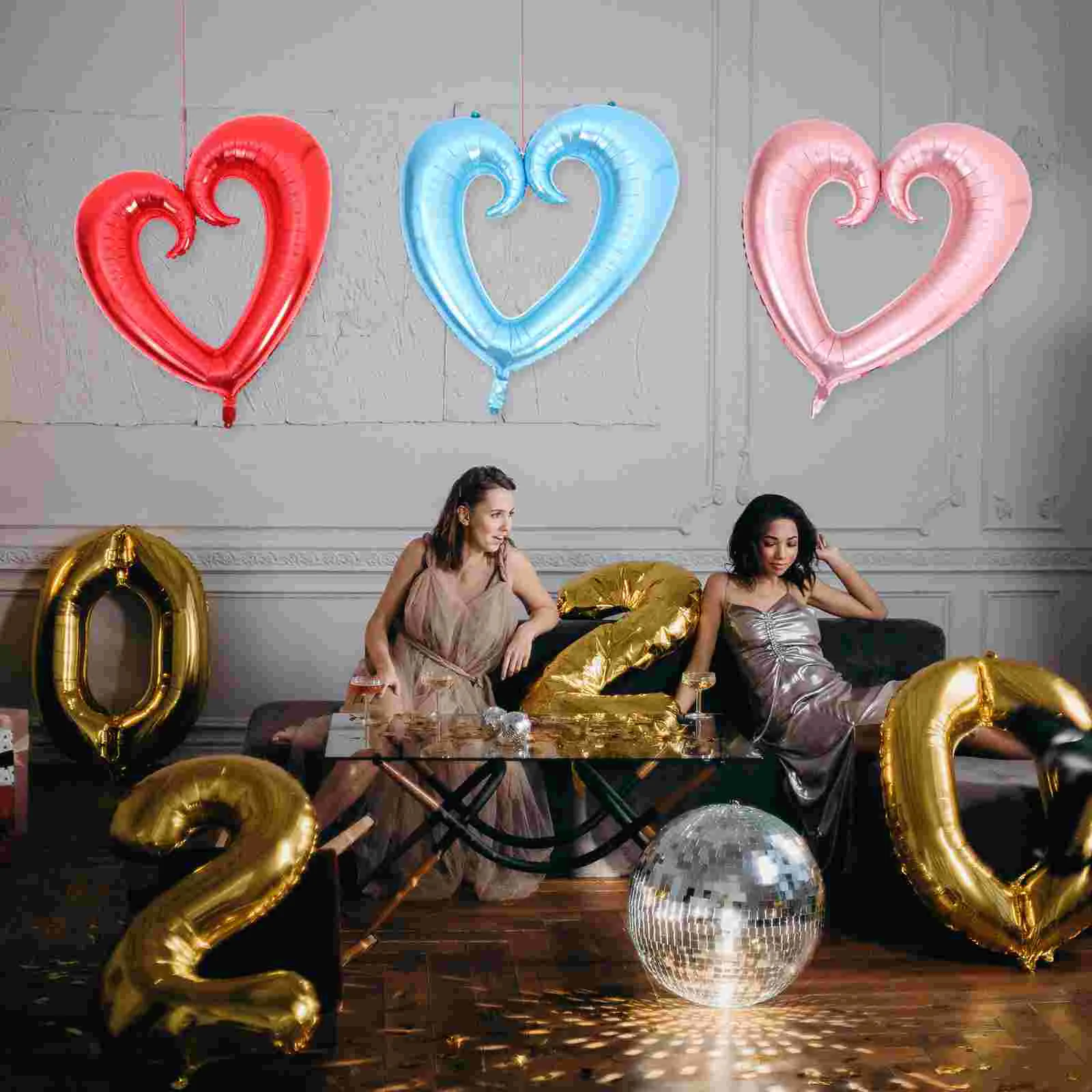 

6 Pcs Heart Shaped Helium Balloons Large Aluminum Foil Wedding Decor Bright Color Self Seal Leak Proof Festive Party Home Bar