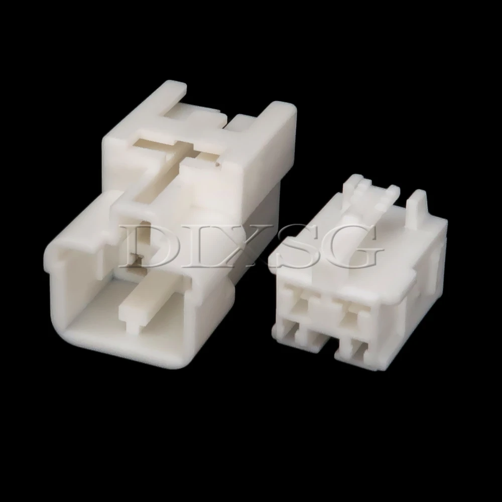 1 Set 4 Pin 7283-1144 1300-3849 90980-11126 Auto Anti-theft Device Plug Car Brake Light Switch Socket Motor Plug-in Connector