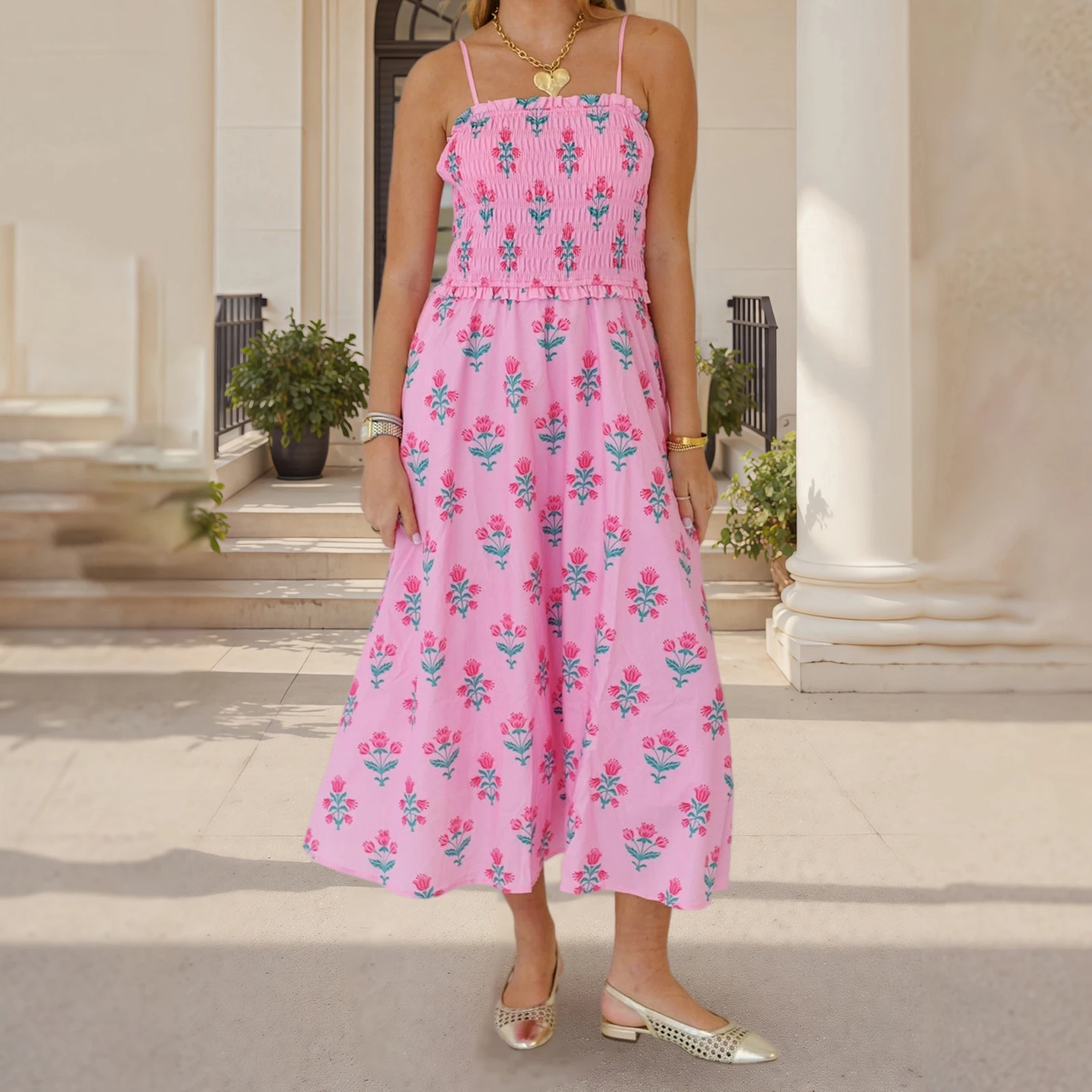 Abito da donna con cinturino per spaghetti Elegante abito lungo senza maniche smock con stampa floreale con volant per la primavera e l'estate