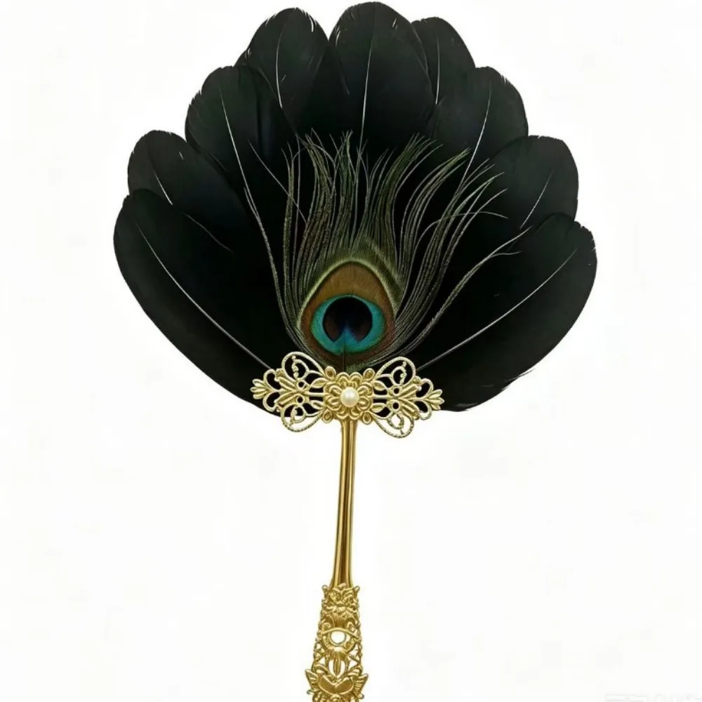 Ancient Style Elegant Peacocks Feathered Fan with Chinese Style Small Wedding Photography Fan Costume Prop Fan