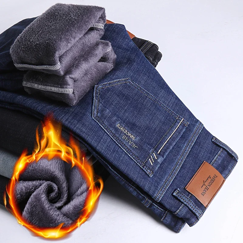 Jeans in pile classici dalla vestibilità regolare da uomo Pantaloni elasticizzati casual larghi alla moda da uomo Pantaloni caldi imbottiti in velluto di marca maschile