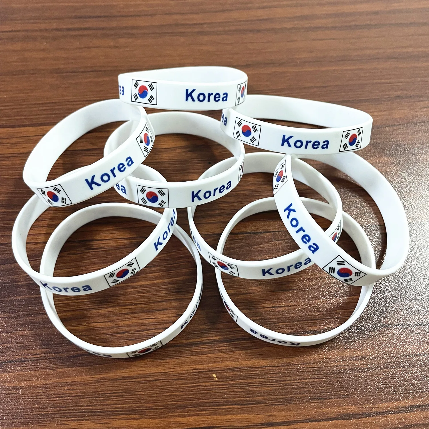 2pcs South Korea Flag Silicone Bracelet Sport Game Wristbands National Wrist Strap for Men Women Rubber Band Fashion Accessories