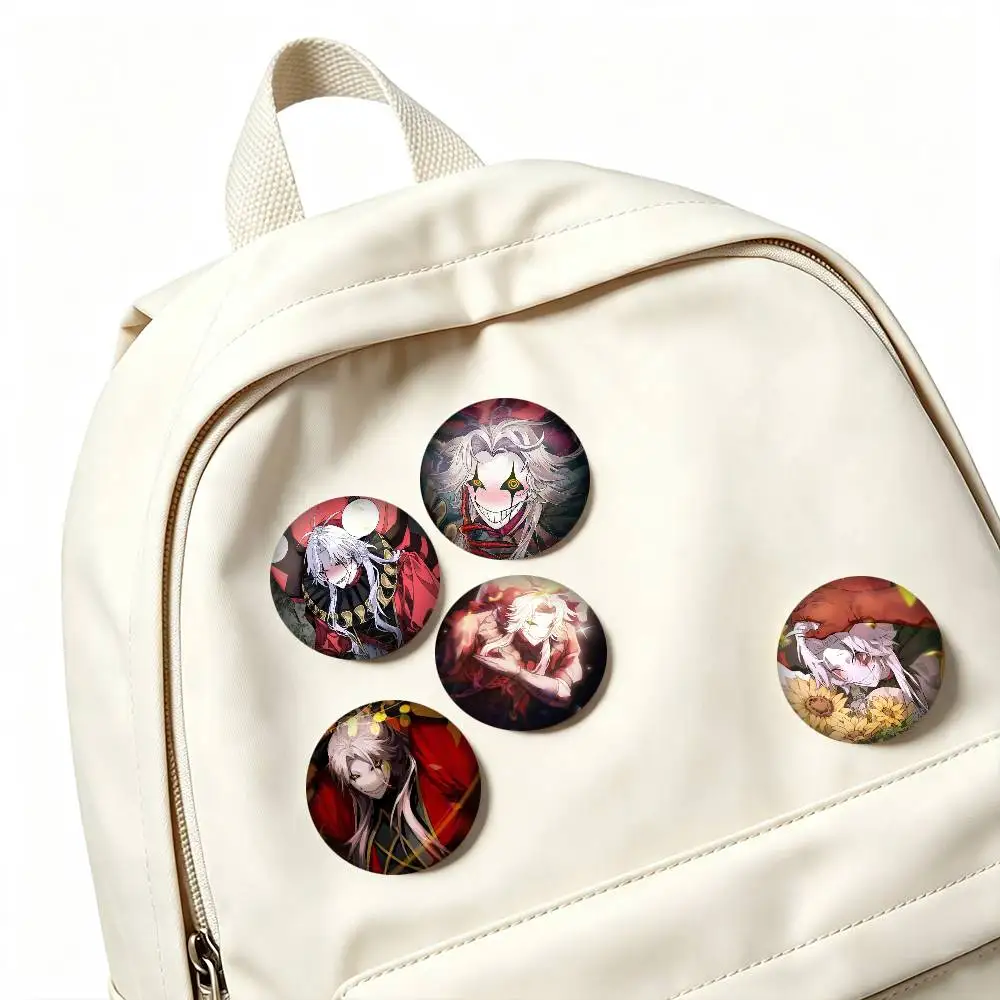 T-The Freak Circus Pierrot  25 32 44 58 75mm Badges Personalized Round Brooches Pins Accessory Gift