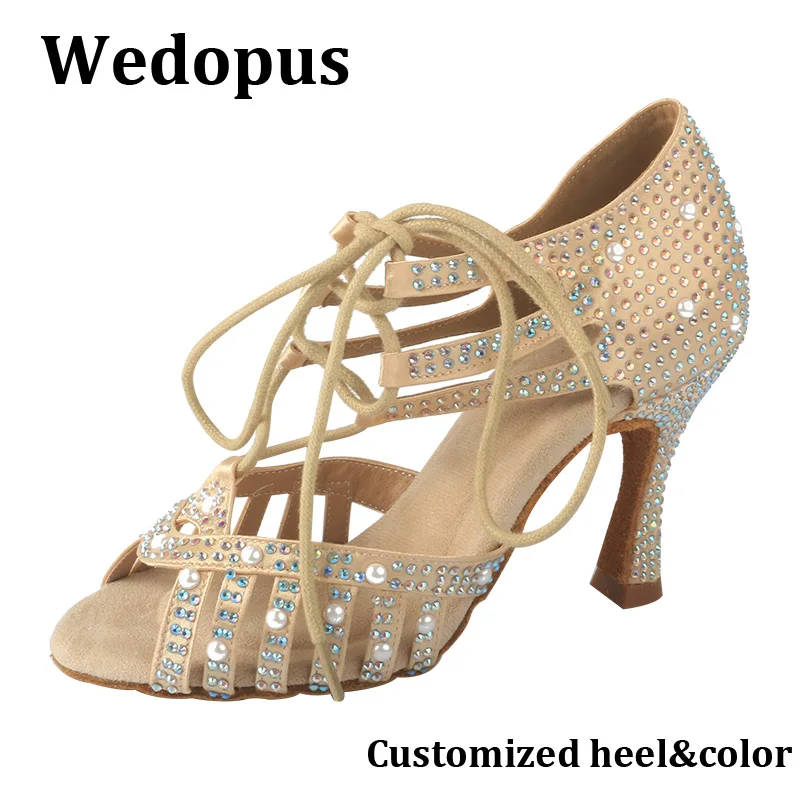

Wedopus/легкие танцевальные туфли для сальсы цвета шампанского на индивидуальном каблуке, женские атласные танцевальные сандалии с замшевой подошвой для латинских танцев на шнуровке, каблук 9 см