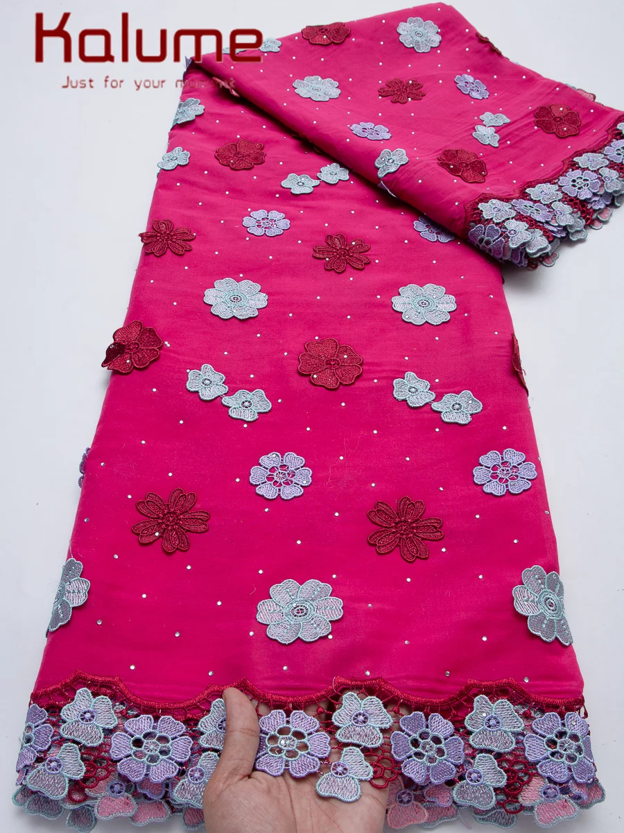 

Высококачественное хлопковое кружево Kalume Swiss Voile с 3D-вышивкой в виде цветов, африканское хлопковое кружево 2026 года, 5 ярдов для пошива женской одежды