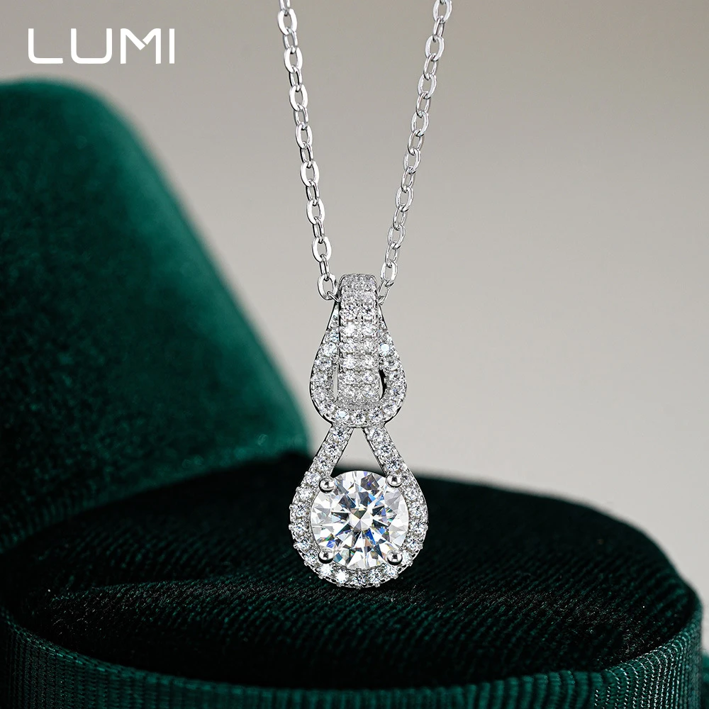 

Elegant Waterdrop S925 Silver Necklace 1cctw VVS1 Moissanite Pendant for Women Birthday Anniversary Gift or Daily Wear