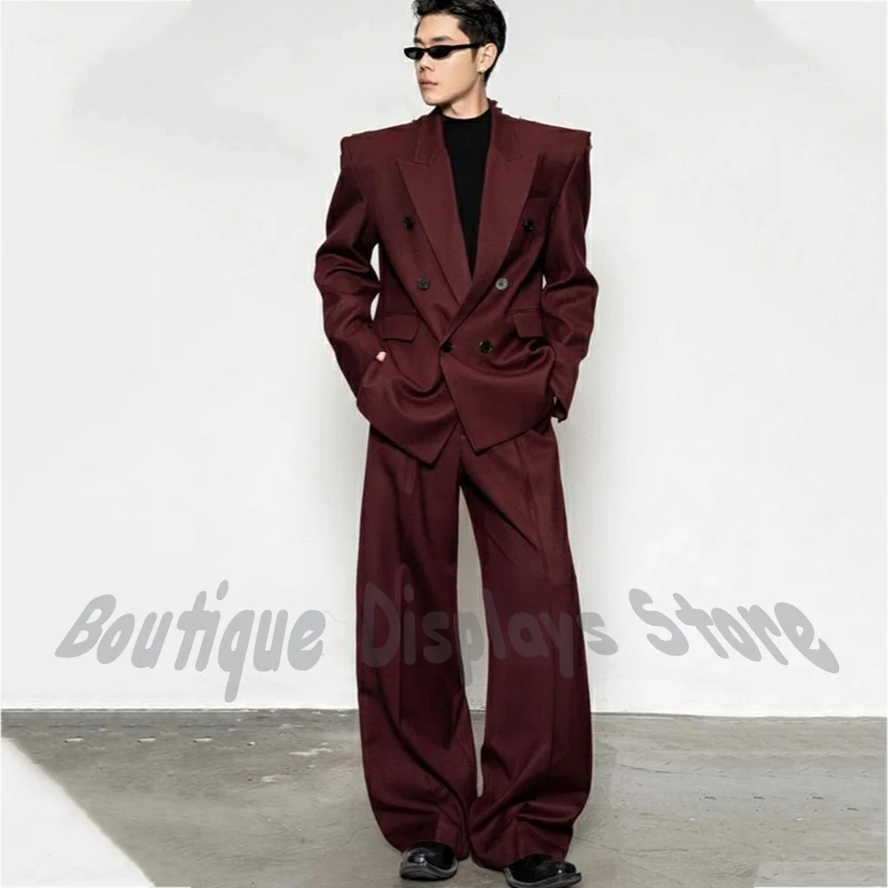 

Trendy Burgundy Men's 2Pieces Suit Casual Party Jacket Pants Double Breasted Casual Loose Prom Event Outfit For Banquet Party