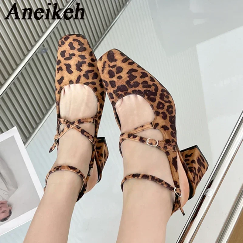 Aneikeh Retro Stampa Leopardo Punta Quadrata Tacchi Spessi 2025 Estate Scarpe da Donna Eleganti Femminili Mary Jane Abito Pompe Scarpe di Lusso